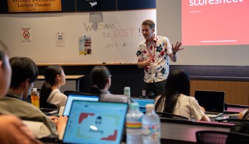 Summer school participants at a lecture